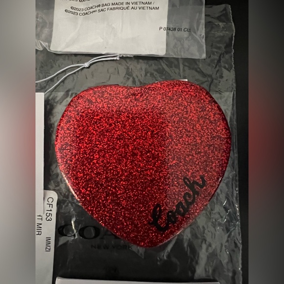 COACH RED HEART NWT MIRROR - Picture 7 of 13